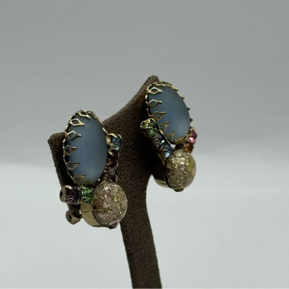 Vintage 1960s Chic Blue glass and Gold tone clip on Earrings